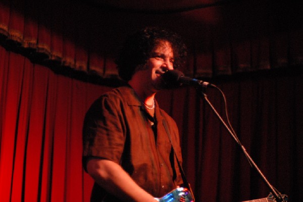 Saul Zonana at the Cactus Cafe, Austin, Tx