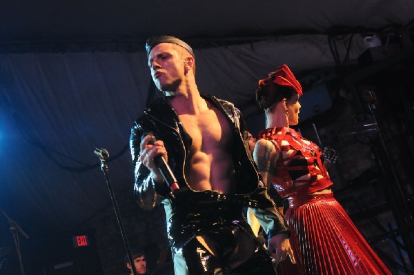 Scissor Sisters at Stubb's BarBQ, Austin, Texas April 3, 2011 - photo by je