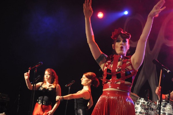 Scissor Sisters at Stubb's BarBQ, Austin, Texas April 3, 2011 - photo by je