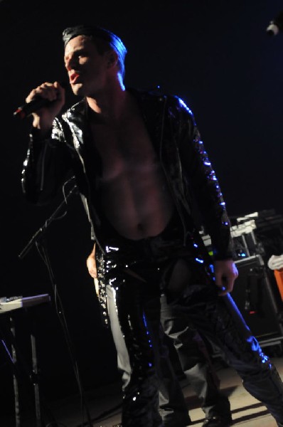 Scissor Sisters at Stubb's BarBQ, Austin, Texas April 3, 2011 - photo by je