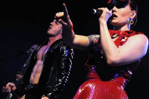 Scissor Sisters at Stubb's BarBQ, Austin, Texas April 3, 2011 - photo by je