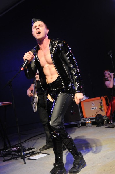 Scissor Sisters at Stubb's BarBQ, Austin, Texas April 3, 2011 - photo by je