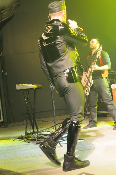 Scissor Sisters at Stubb's BarBQ, Austin, Texas April 3, 2011 - photo by je