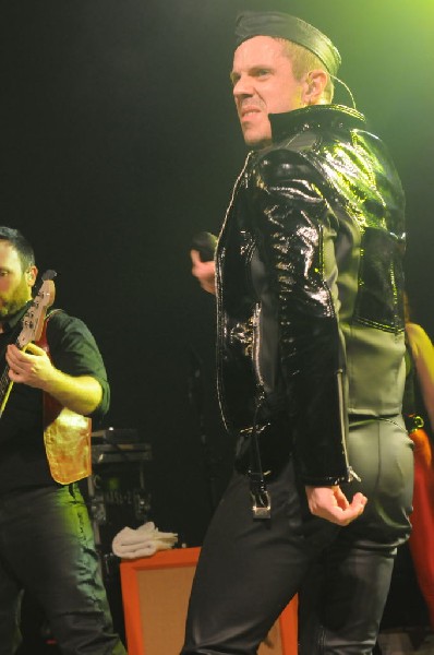 Scissor Sisters at Stubb's BarBQ, Austin, Texas April 3, 2011 - photo by je