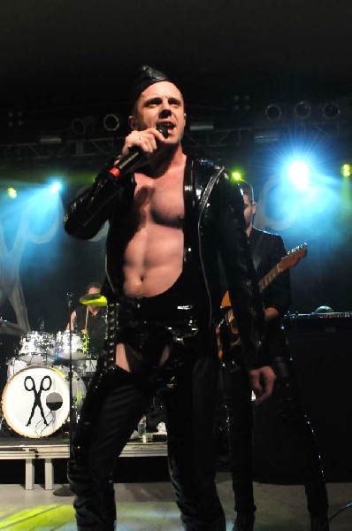 Scissor Sisters at Stubb's BarBQ, Austin, Texas April 3, 2011 - photo by je