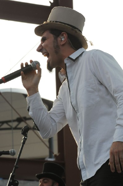 Serj Tankian at Ozzfest 2008, Pizza Hut Park, Frisco, Texas
