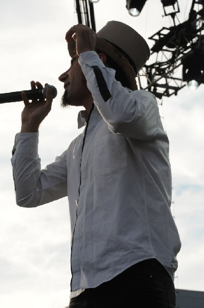 Serj Tankian at Ozzfest 2008, Pizza Hut Park, Frisco, Texas