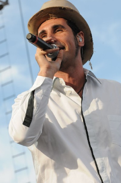 Serj Tankian at Ozzfest 2008, Pizza Hut Park, Frisco, Texas
