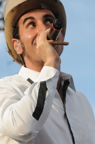 Serj Tankian at Ozzfest 2008, Pizza Hut Park, Frisco, Texas