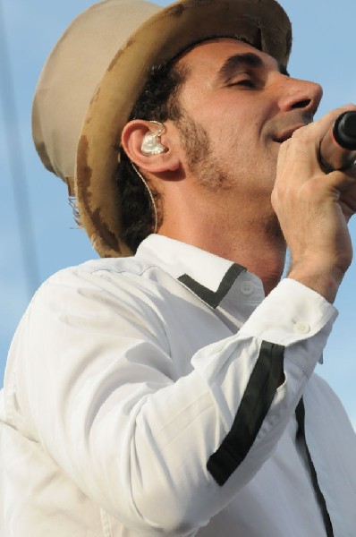 Serj Tankian at Ozzfest 2008, Pizza Hut Park, Frisco, Texas