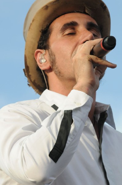 Serj Tankian at Ozzfest 2008, Pizza Hut Park, Frisco, Texas