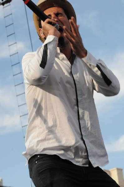 Serj Tankian at Ozzfest 2008, Pizza Hut Park, Frisco, Texas