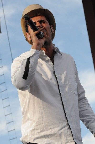 Serj Tankian at Ozzfest 2008, Pizza Hut Park, Frisco, Texas