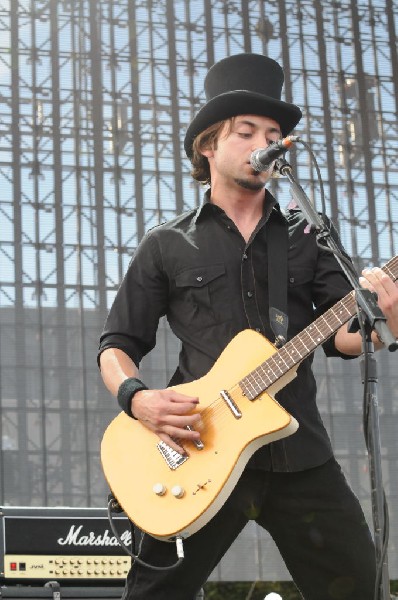 Serj Tankian at Ozzfest 2008, Pizza Hut Park, Frisco, Texas