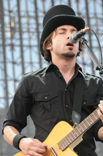 Serj Tankian at Ozzfest 2008, Pizza Hut Park, Frisco, Texas