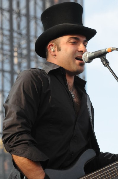 Serj Tankian at Ozzfest 2008, Pizza Hut Park, Frisco, Texas