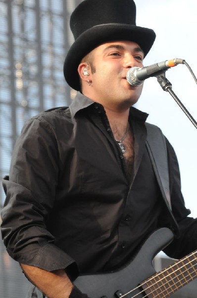 Serj Tankian at Ozzfest 2008, Pizza Hut Park, Frisco, Texas