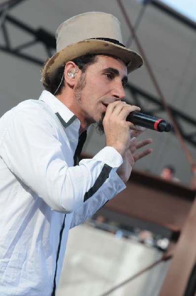 Serj Tankian at Ozzfest 2008, Pizza Hut Park, Frisco, Texas