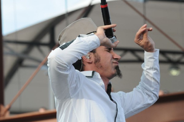 Serj Tankian at Ozzfest 2008, Pizza Hut Park, Frisco, Texas