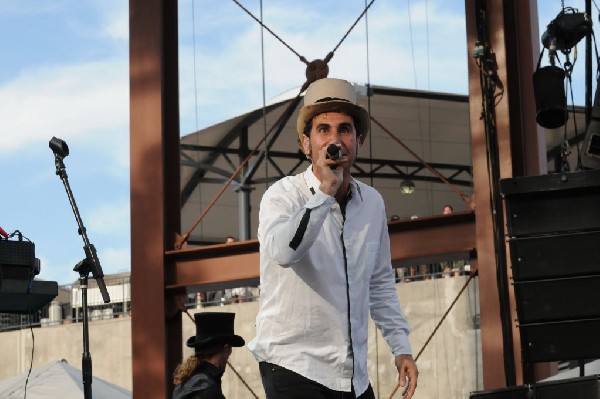 Serj Tankian at Ozzfest 2008, Pizza Hut Park, Frisco, Texas