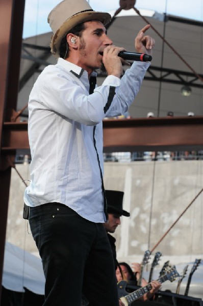 Serj Tankian at Ozzfest 2008, Pizza Hut Park, Frisco, Texas