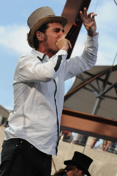 Serj Tankian at Ozzfest 2008, Pizza Hut Park, Frisco, Texas
