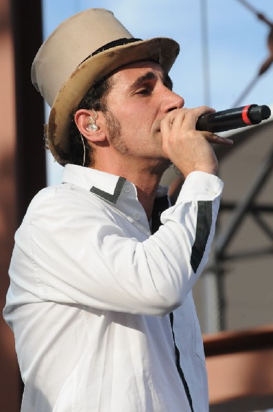 Serj Tankian at Ozzfest 2008, Pizza Hut Park, Frisco, Texas