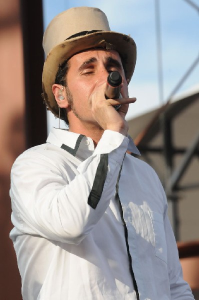 Serj Tankian at Ozzfest 2008, Pizza Hut Park, Frisco, Texas