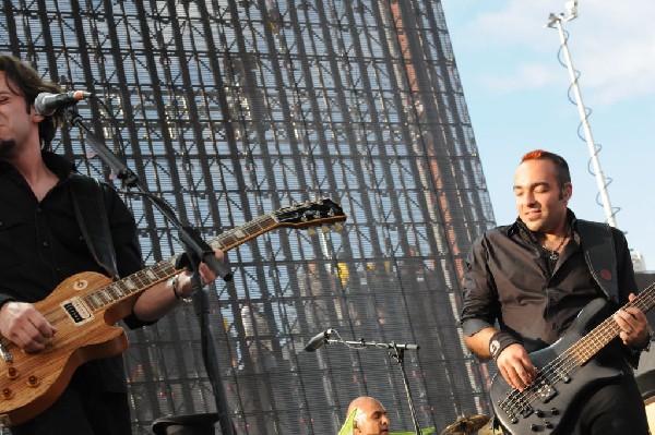 Serj Tankian at Ozzfest 2008, Pizza Hut Park, Frisco, Texas