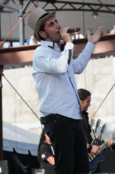 Serj Tankian at Ozzfest 2008, Pizza Hut Park, Frisco, Texas