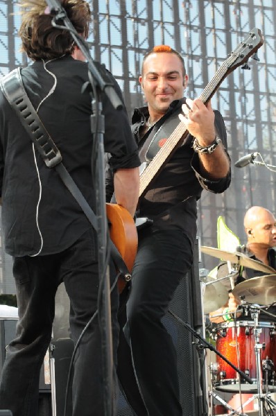 Serj Tankian at Ozzfest 2008, Pizza Hut Park, Frisco, Texas