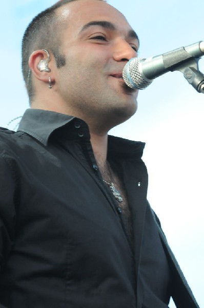 Serj Tankian at Ozzfest 2008, Pizza Hut Park, Frisco, Texas