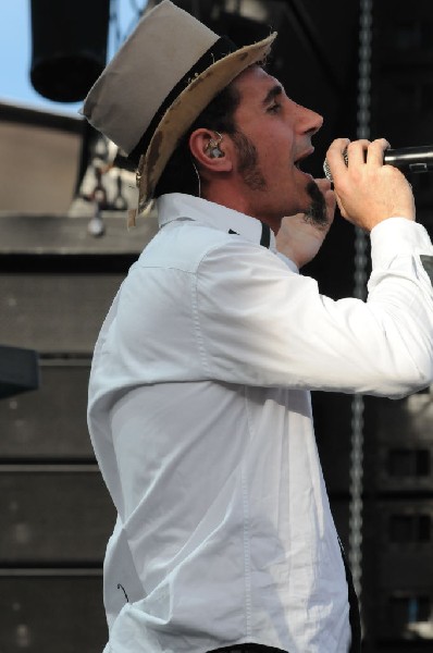 Serj Tankian at Ozzfest 2008, Pizza Hut Park, Frisco, Texas