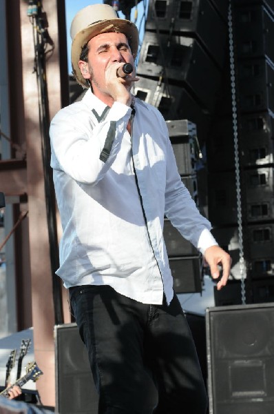 Serj Tankian at Ozzfest 2008, Pizza Hut Park, Frisco, Texas
