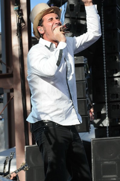 Serj Tankian at Ozzfest 2008, Pizza Hut Park, Frisco, Texas