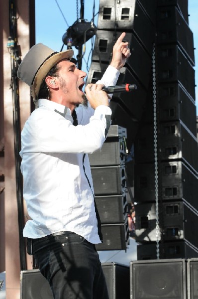 Serj Tankian at Ozzfest 2008, Pizza Hut Park, Frisco, Texas