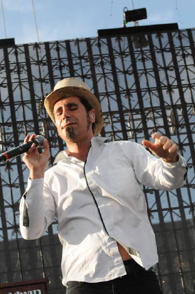Serj Tankian at Ozzfest 2008, Pizza Hut Park, Frisco, Texas