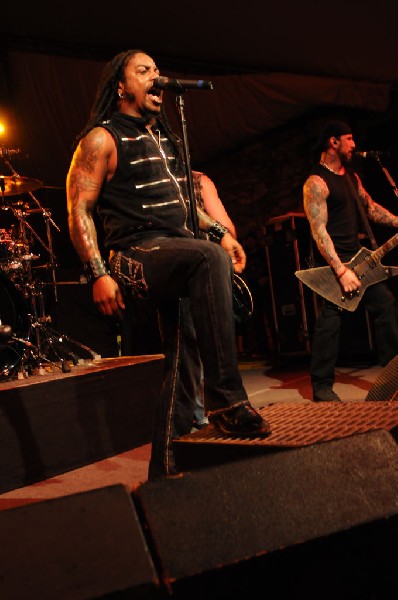 Sevendust at Stubb's BarBQ, Austin, Texas