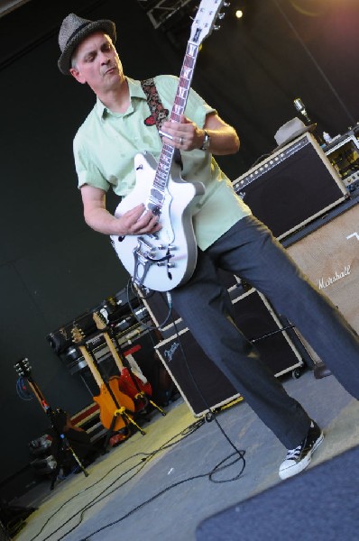 The Legendary Shack Shakers at Stubb's BarBQ, Austin, Texas 06/10/10 - phot