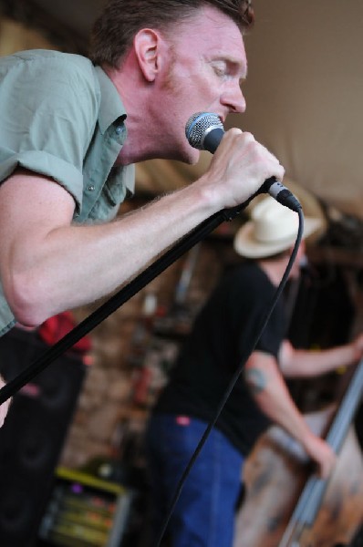 The Legendary Shack Shakers at Stubb's BarBQ, Austin, Texas 06/10/10 - phot