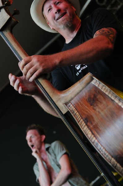 The Legendary Shack Shakers at Stubb's BarBQ, Austin, Texas 06/10/10 - phot