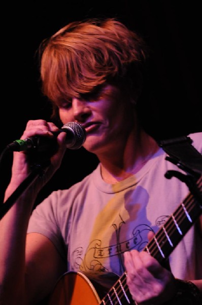 Shawn Colvin at the Help Austin Help Haiti Benefit, Austin Music Hall