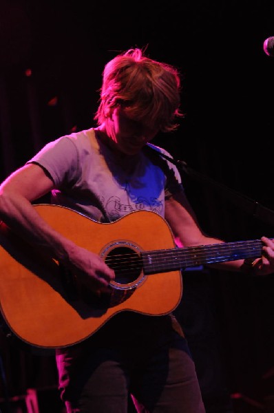 Shawn Colvin at the Help Austin Help Haiti Benefit, Austin Music Hall