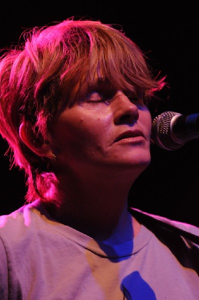 Shawn Colvin at the Help Austin Help Haiti Benefit, Austin Music Hall