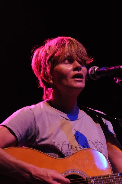 Shawn Colvin at the Help Austin Help Haiti Benefit, Austin Music Hall