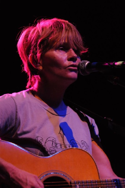 Shawn Colvin at the Help Austin Help Haiti Benefit, Austin Music Hall