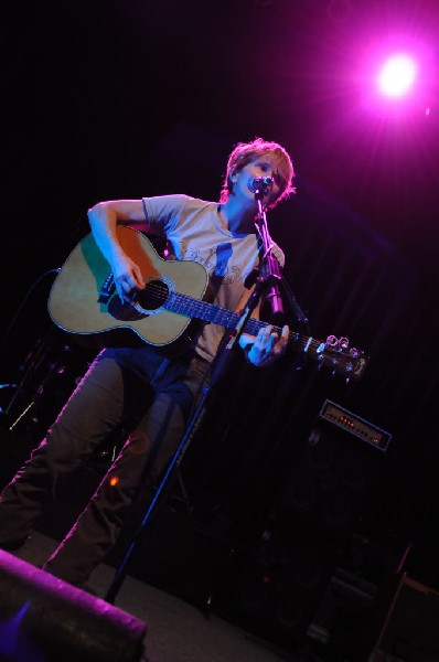 Shawn Colvin at the Help Austin Help Haiti Benefit, Austin Music Hall