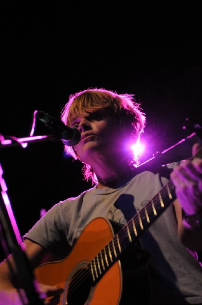 Shawn Colvin at the Help Austin Help Haiti Benefit, Austin Music Hall