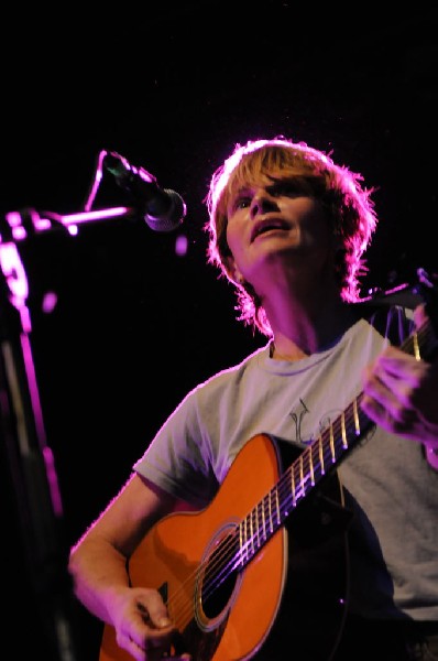 Shawn Colvin at the Help Austin Help Haiti Benefit, Austin Music Hall