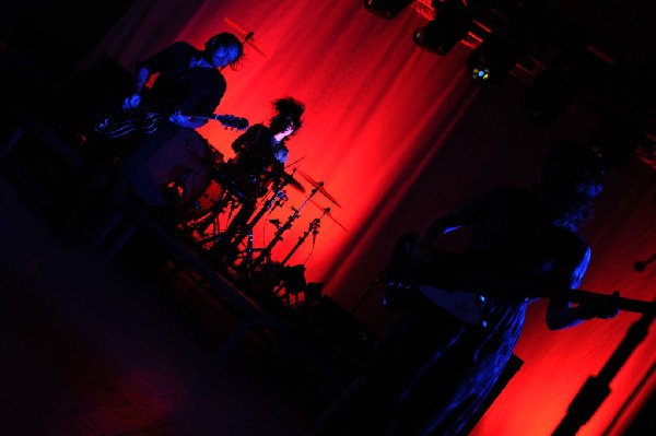 Silversun Pickups at Stubb's BarbQ, Austin, Texas 07/19/10